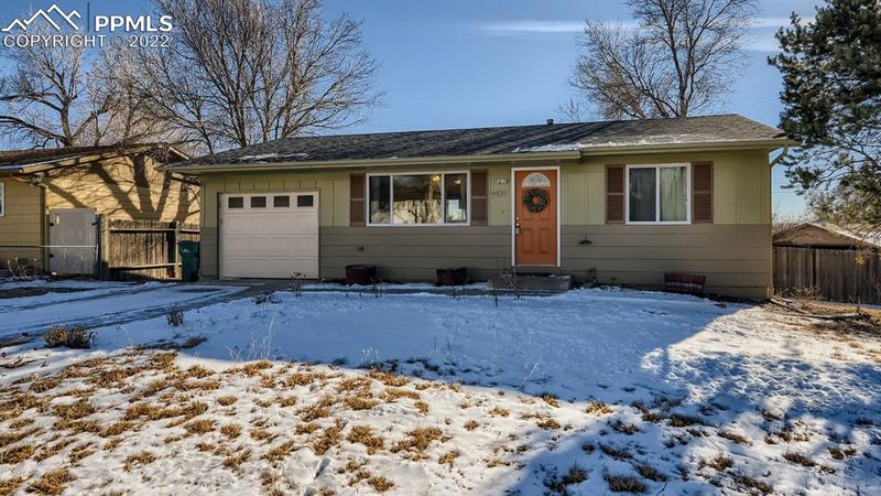 2409 Burnett Rd, Colorado Springs, CO 80910
