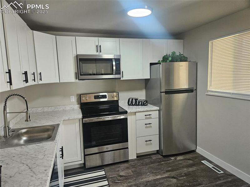 2409 N Elizabeth St, Pueblo, CO 81003