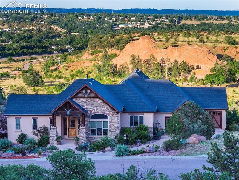 241 Crystal Valley Rd, Manitou Springs, CO 80829