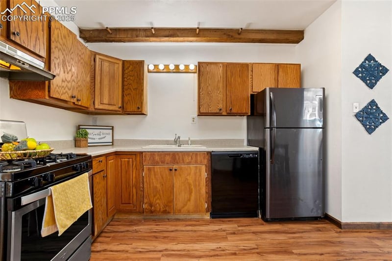 2410 Kiowa St, Colorado Springs, CO 80904