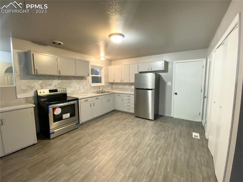 2411 Saranac Dr, Colorado Springs, CO 80910