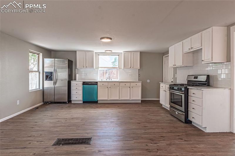 2414 W 16th St, Pueblo, CO 81003