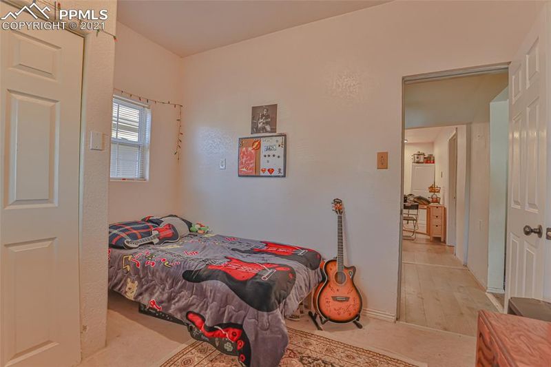 2414 E Routt Ave, Pueblo, CO 81004