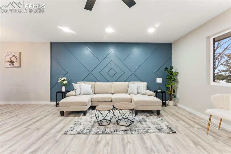 2414 Warwick Ln, Colorado Springs, CO 80909