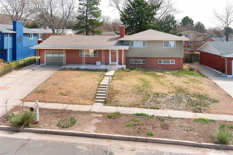2415 Sturgis Rd, Colorado Springs, CO 80909