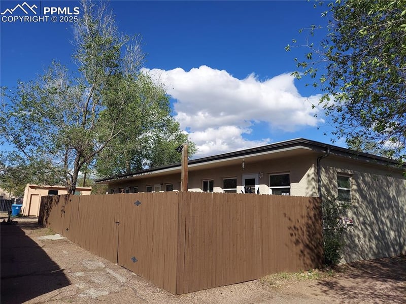 2416 Vermijo Ave, Colorado Springs, CO 80904