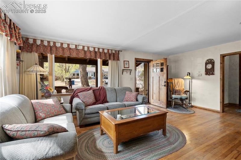 2418 Hagerman St, Colorado Springs, CO 80904