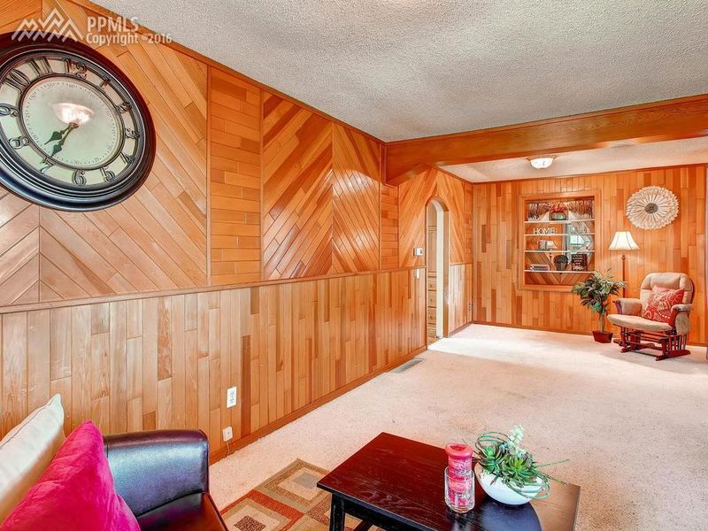 2418 E Uintah St, Colorado Springs, CO 80909