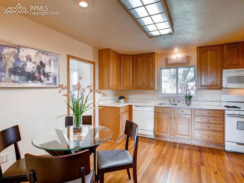 2418 E Uintah St, Colorado Springs, CO 80909