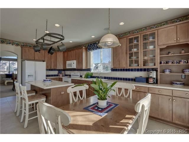 242 Oxbow Dr, Monument, CO 80132