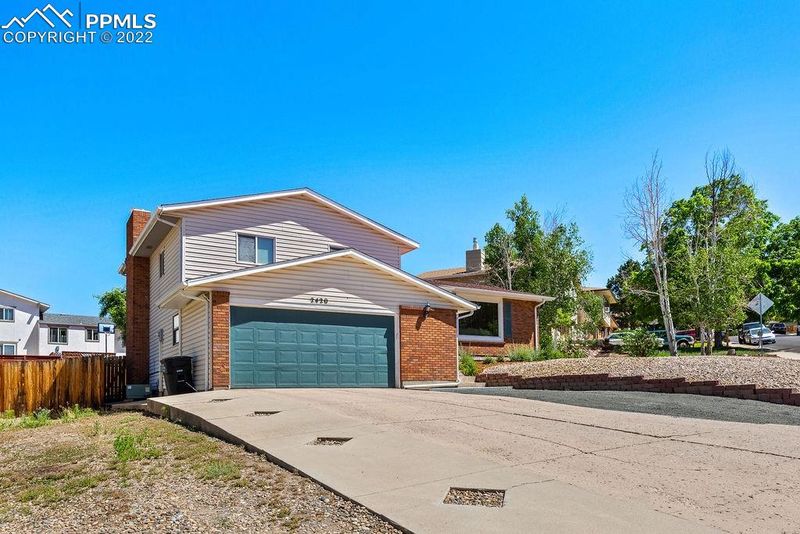 2420 Sunbird Dr, Colorado Springs, CO 80918