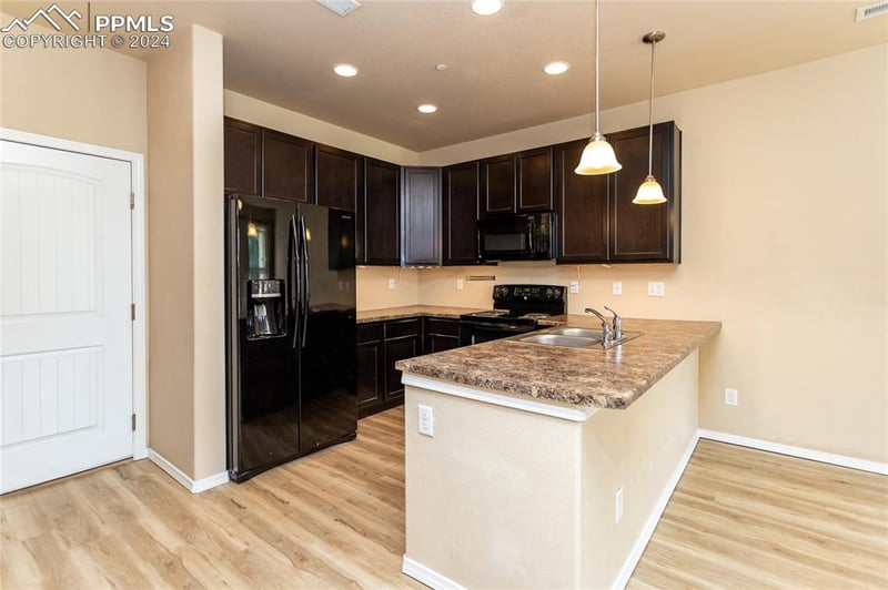 2422 Obsidian Forest Vw, Colorado Springs, CO 80951