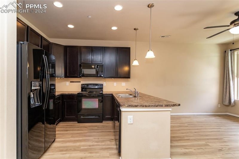 2422 Obsidian Forest Vw, Colorado Springs, CO 80951