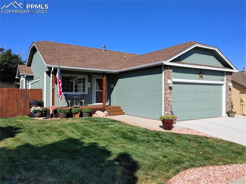 2425 Brenton Dr, Colorado Springs, CO 80918