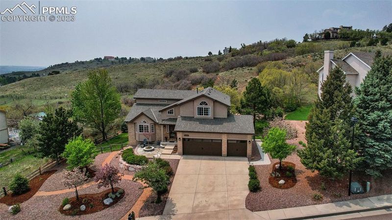 2425 Rossmere St, Colorado Springs, CO 80919