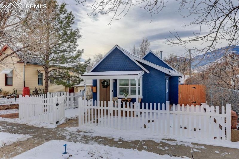2425 W Vermijo Ave, Colorado Springs, CO 80904