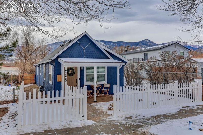 2425 W Vermijo Ave, Colorado Springs, CO 80904