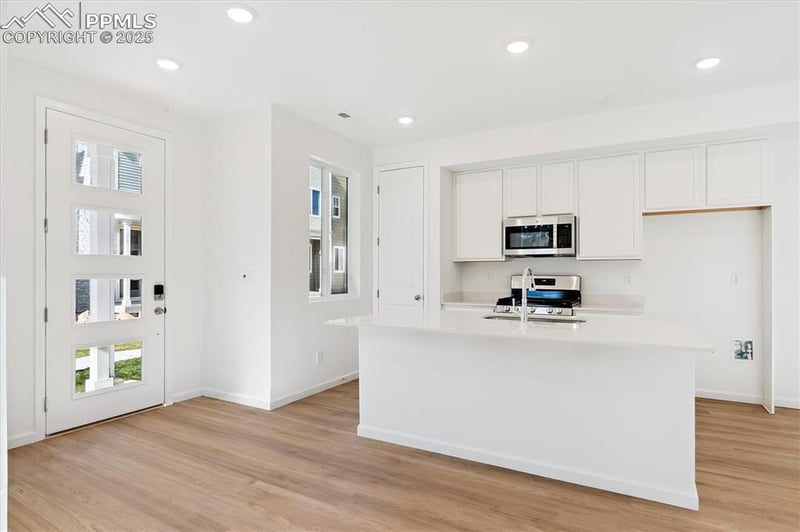 2426 Serviceberry Grv, Colorado Springs, CO 80915