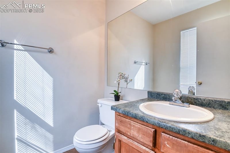 2428 Lexington Village Ln, Colorado Springs, CO 80916