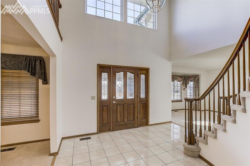 2428 Wynterbrook Dr, Highlands Ranch, CO 80126