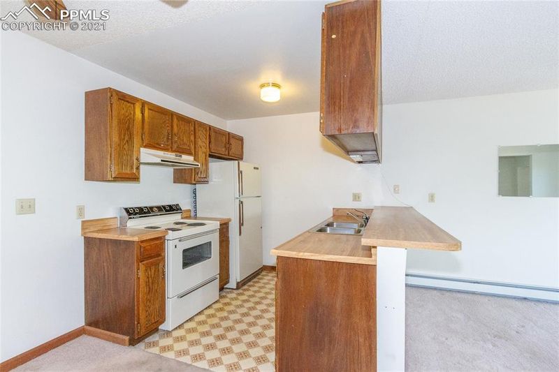 2430 Palmer Park Blvd #307, Colorado Springs, CO 80909