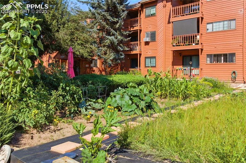 2430 Palmer Park Blvd #C-303, Colorado Springs, CO 80909