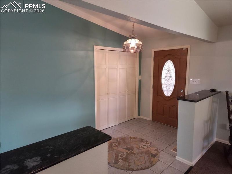 2432 Zane Cir, Colorado Springs, CO 80909