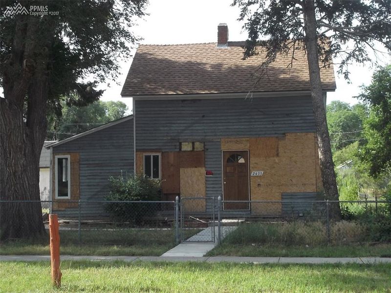 2433 E Willamette Ave, Colorado Springs, CO 80909