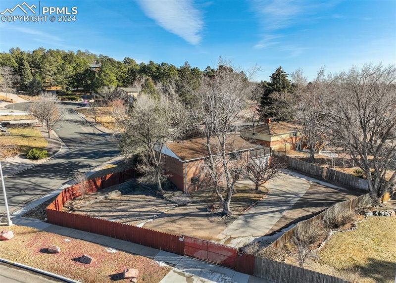 2434 Zane Pl, Colorado Springs, CO 80909