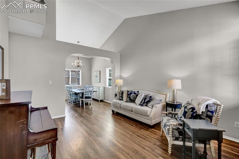 2435 Calistoga Dr, Colorado Springs, CO 80915