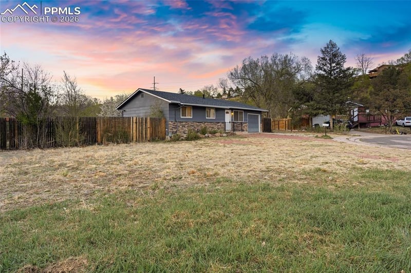 2436 Launcelot Ct, Colorado Springs, CO 80904