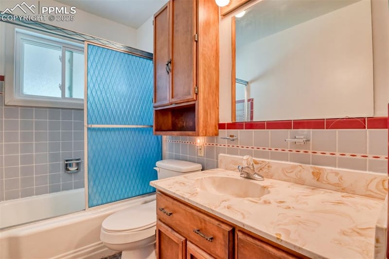 2436 Meade Ave, Colorado Springs, CO 80907