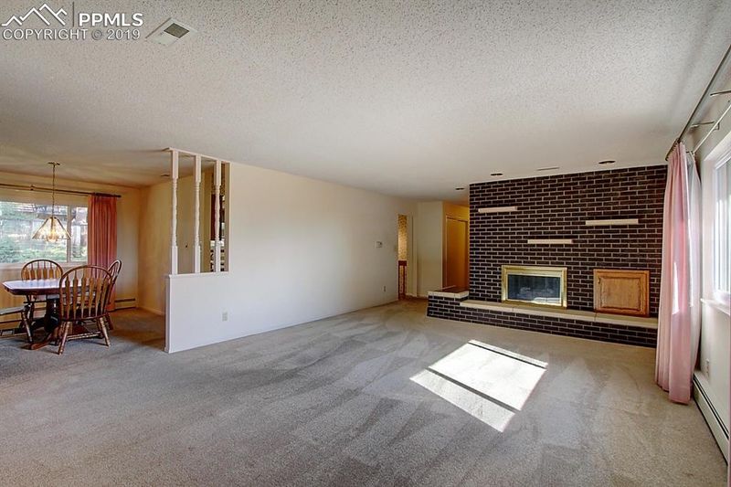 2440 Astron Dr, Colorado Springs, CO 80906