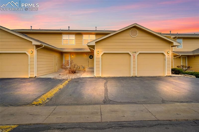 2440 Hamlet Ln #B, Colorado Springs, CO 80918