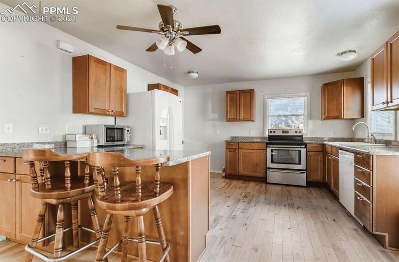 2441 E Monument St, Colorado Springs, CO 80909