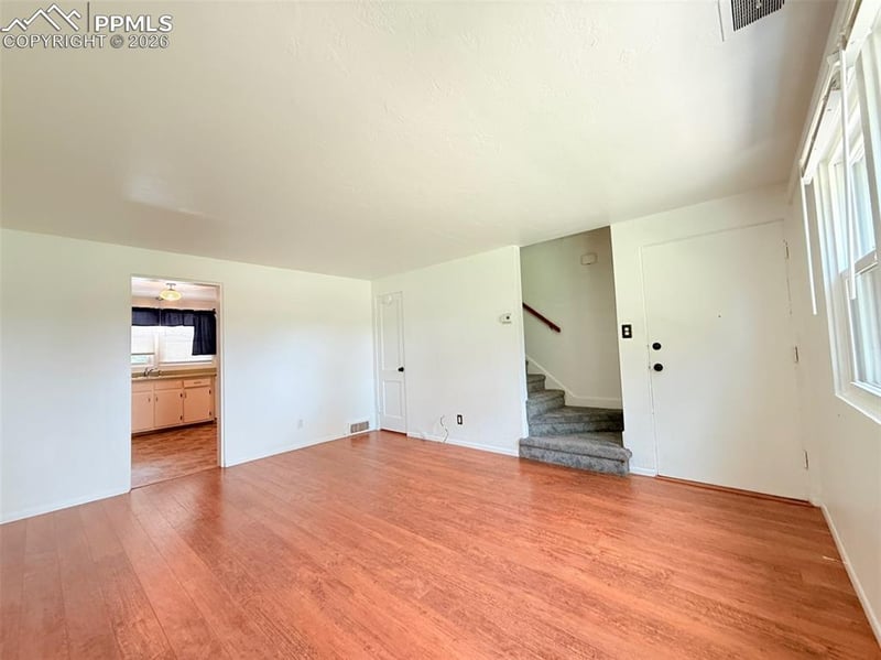 2443 Paseo Rd, Colorado Springs, CO 80907