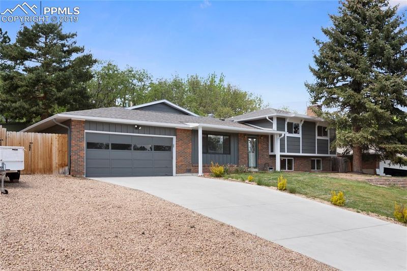 2444 Virgo Dr, Colorado Springs, CO 80906