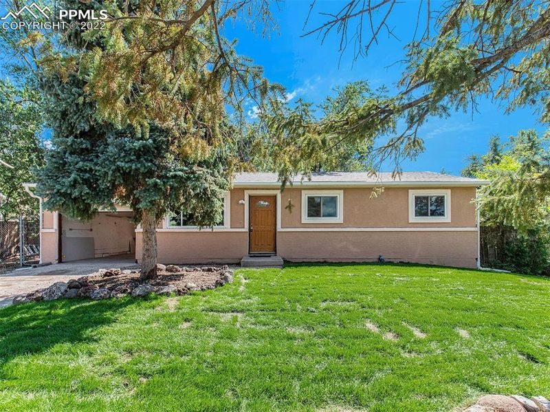 2445 Nadine Dr, Colorado Springs, CO 80916