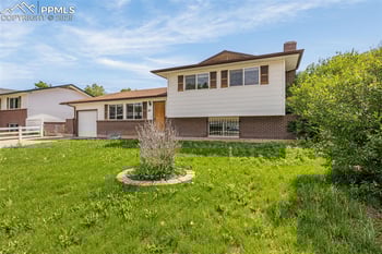 245 Dexter St, Colorado Springs, CO 80911