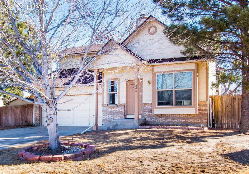 245 Marsh Ct, Colorado Springs, CO 80911