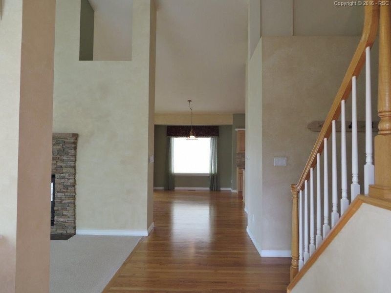 2450 Craycroft Dr, Colorado Springs, CO 80920