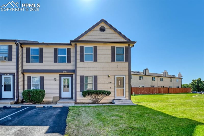 2450 Lexington Village Ln, Colorado Springs, CO 80916