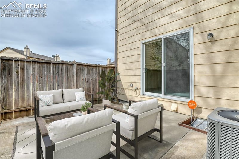 2450 Lexington Village Ln, Colorado Springs, CO 80916