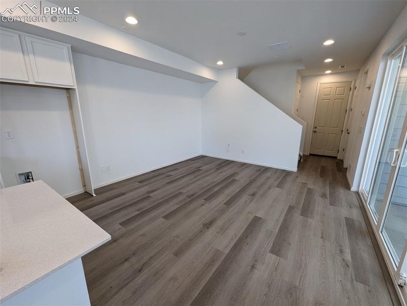 2452 Vanhoutte Vw, Colorado Springs, CO 80915
