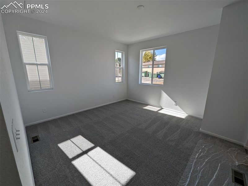 2452 Vanhoutte Vw, Colorado Springs, CO 80915
