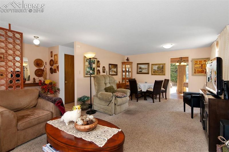 2453 Lark Dr, Colorado Springs, CO 80909
