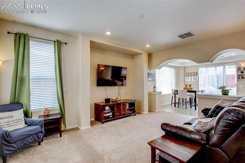 2454 Snow Cap Ct, Colorado Springs, CO 80915