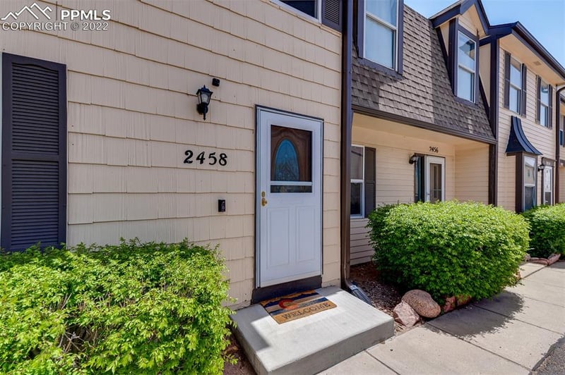 2458 Lexington Village Ln, Colorado Springs, CO 80916