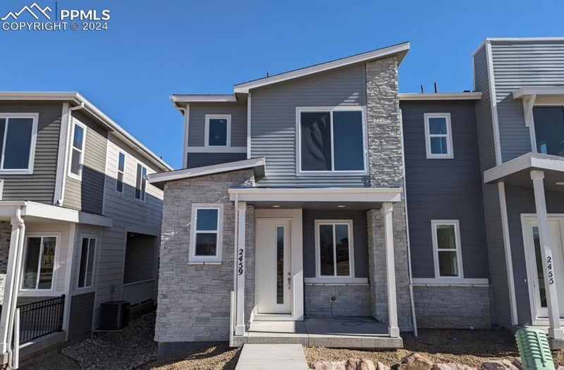 2459 Hannah Ridge Dr, Colorado Springs, CO 80915