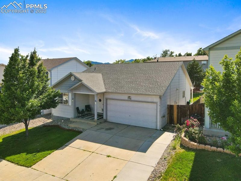 246 Audubon Dr, Colorado Springs, CO 80910